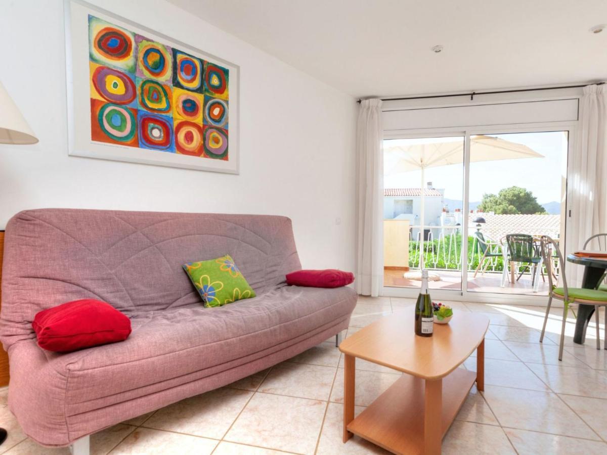 Apartment Palmiers I-7 By Interhome Llanca Exterior photo